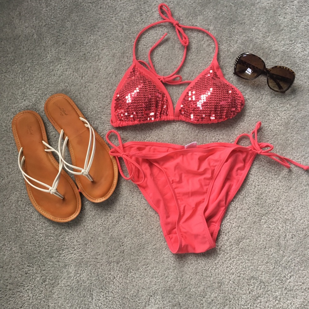 Wet Seal bathing suit 👙